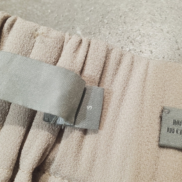 Vince Wide Leg Pull-on High Rise Pants. Creamy Light Tan. Size S. 30" Inseam. - Picture 6 of 14